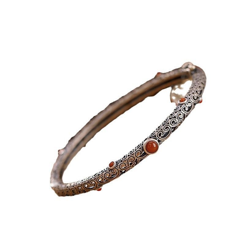 Clean Romantic Jewelry