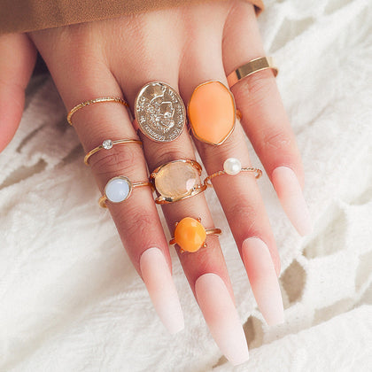 Classic Buttoned Set