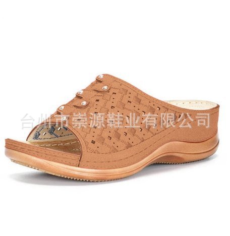 Beach Lace-Up Sandals