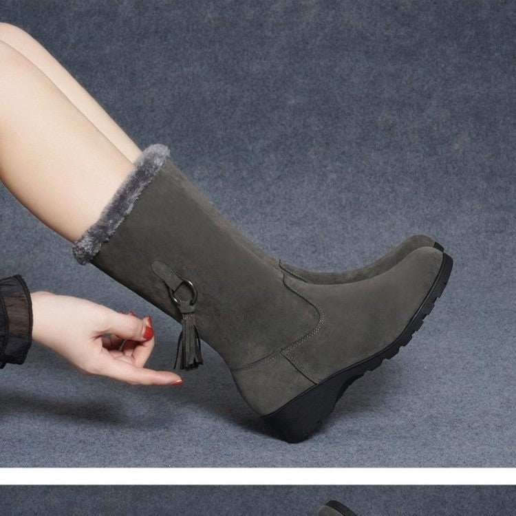 Resort Buckled Boots