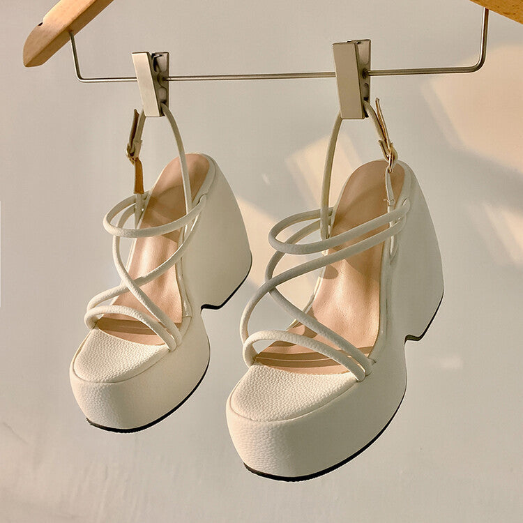 Sunny Everyday Sandals