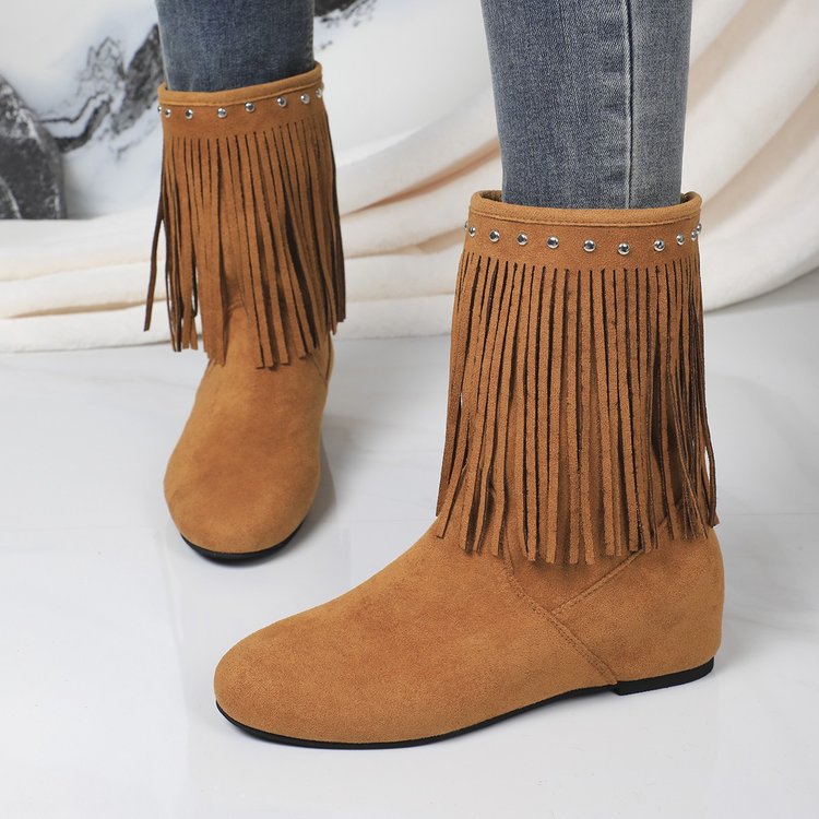 Walking Chelsea Boots