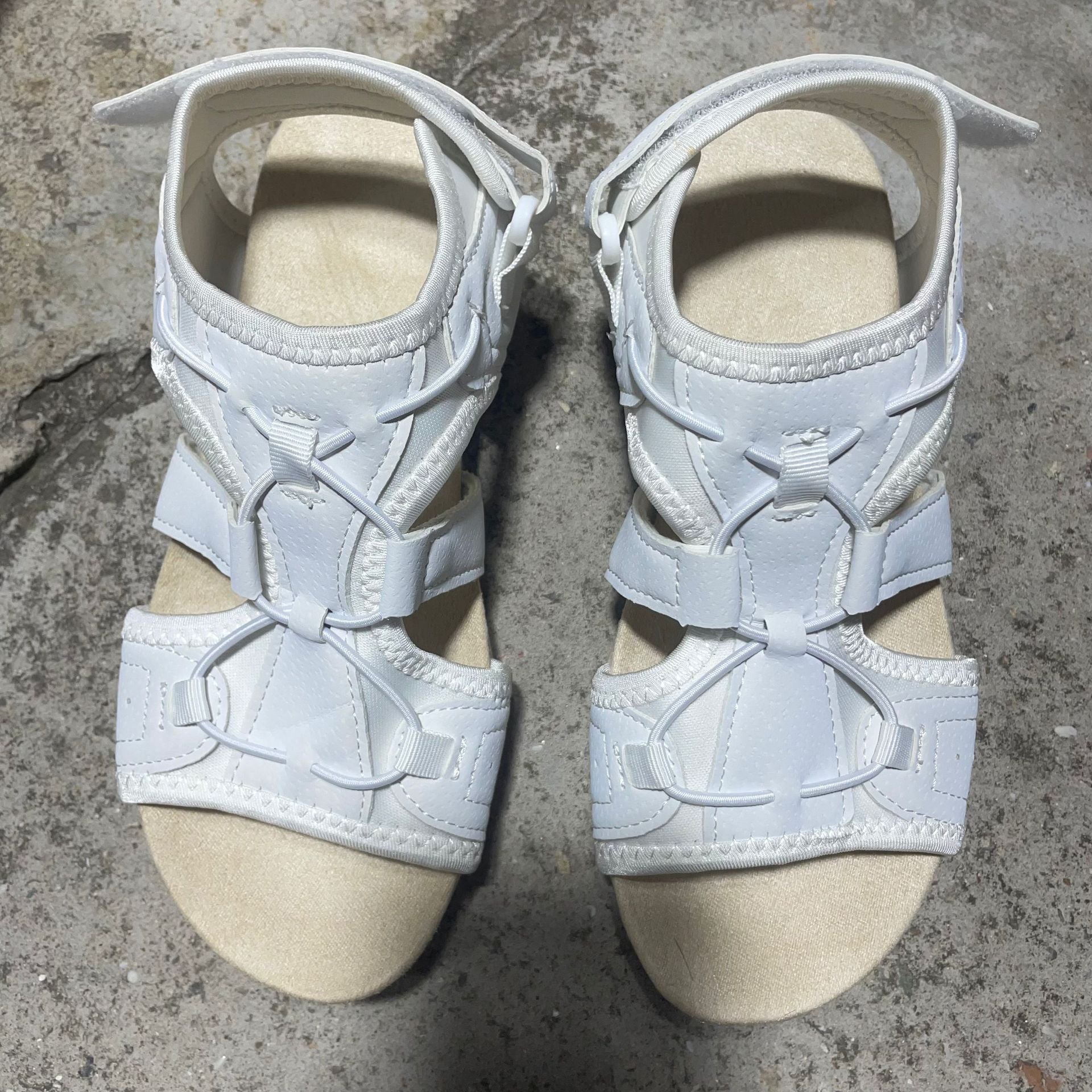 Fresh Minimal Sandals