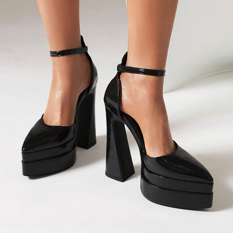 Resort Slip-On Sandals