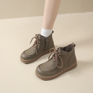 Timeless Lug-Sole Boots
