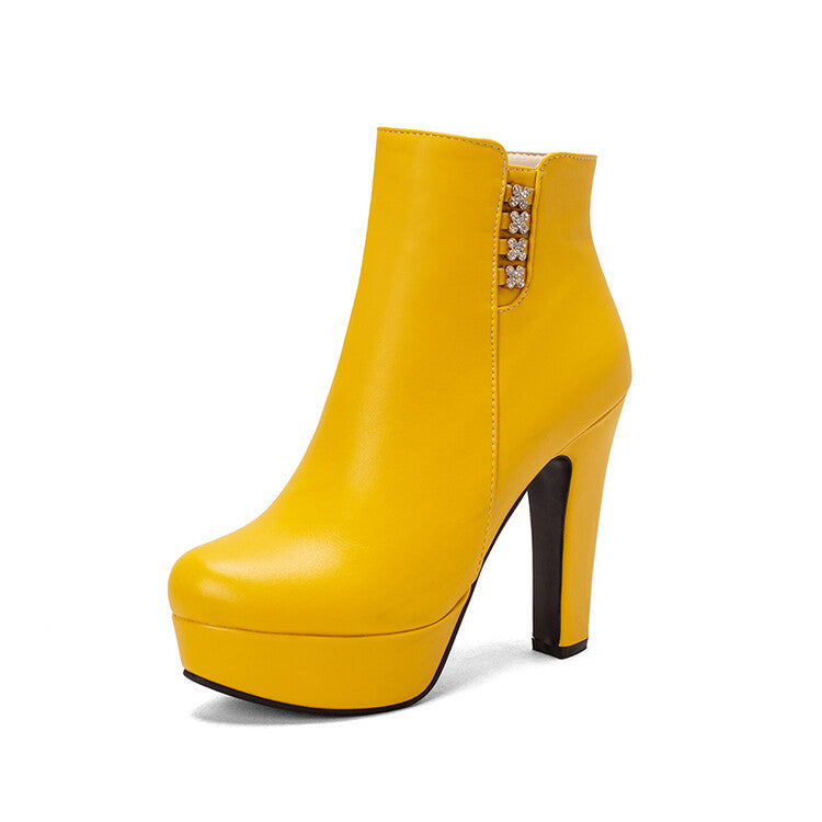 Minimal Winter Boots