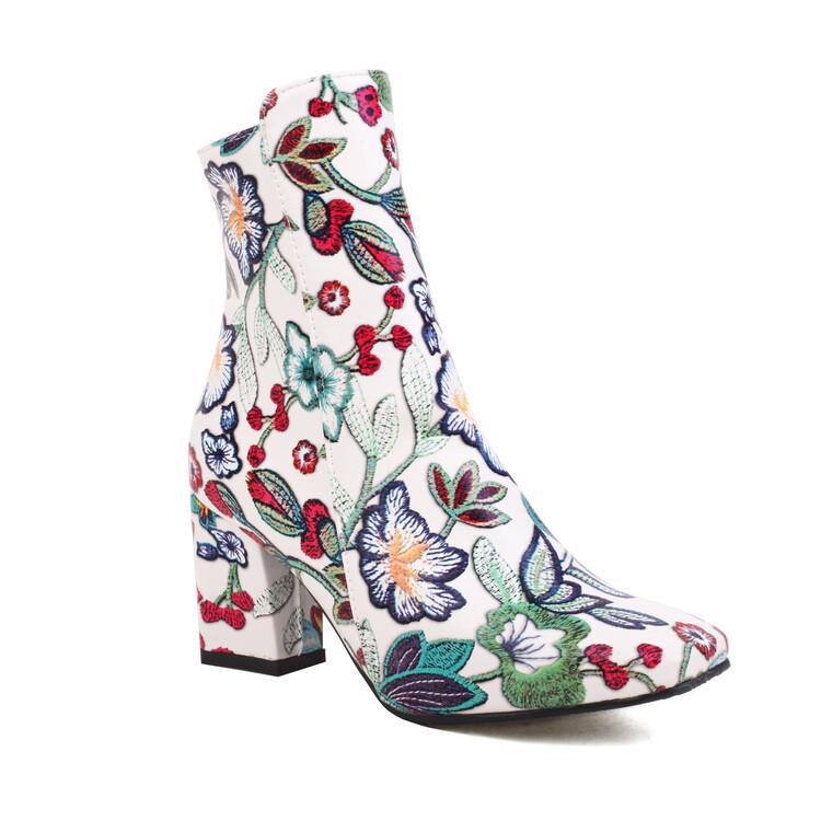 Relaxed Riding Boots