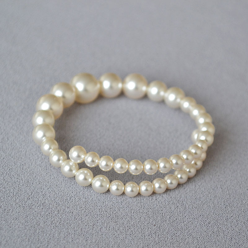 Modern Dainty Jewelry