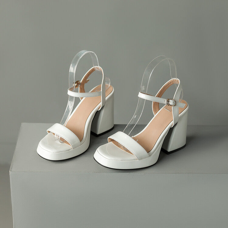 Weekend Cushioned Sandals