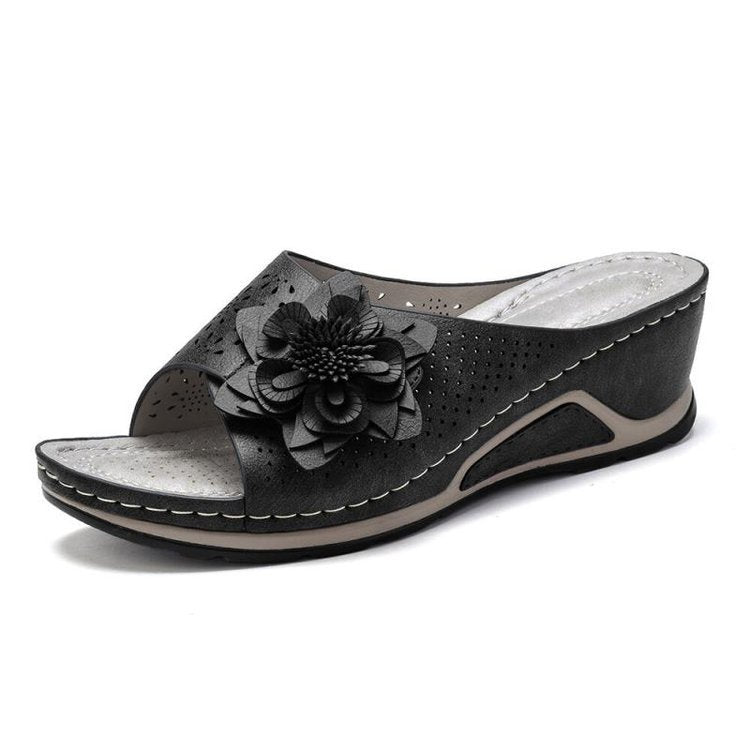 Breezy Vacation Sandals