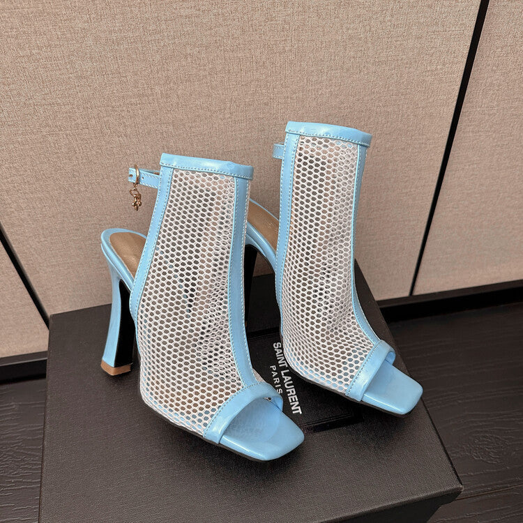 Simple Zip-Up Boots