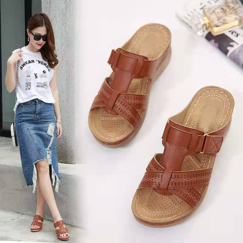 Natural Woven Sandals