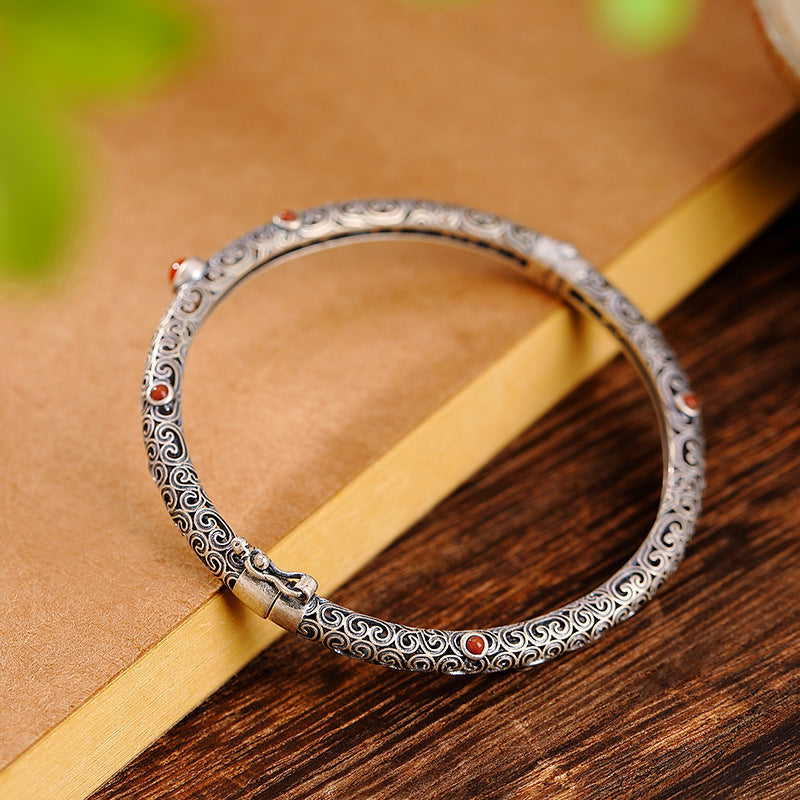 Clean Romantic Jewelry