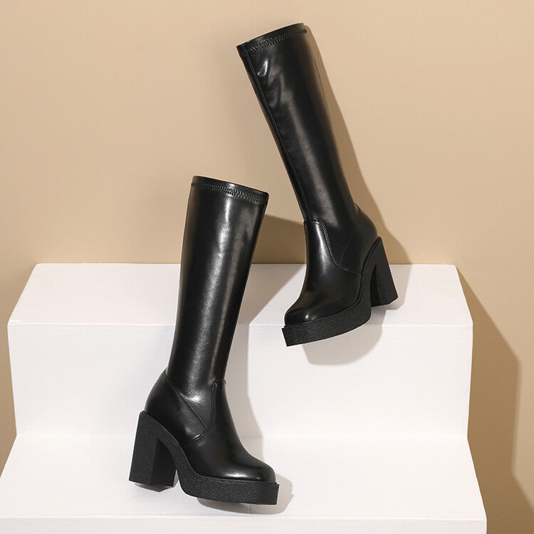 Simple Lug-Sole Boots