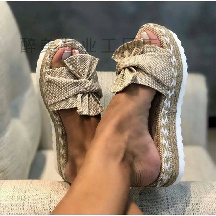 Minimal Everyday Sandals