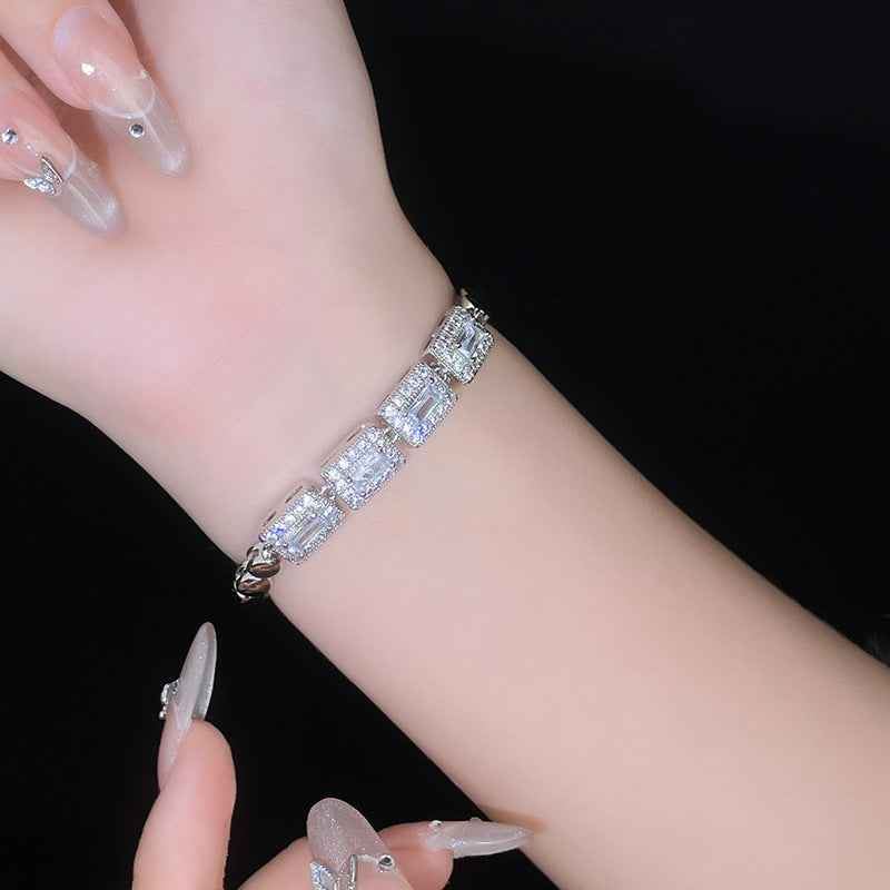 Timeless Pendant Jewelry