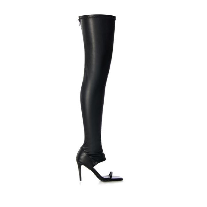 Relaxed Leather Boots