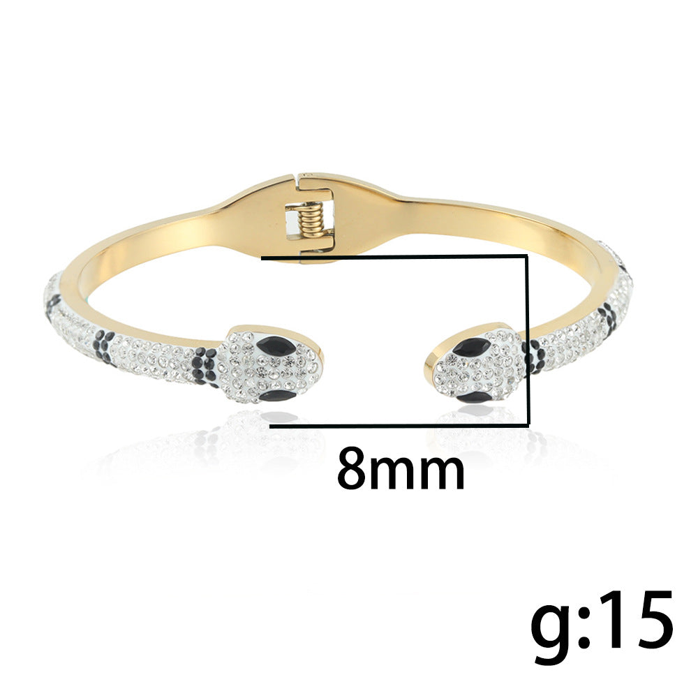 Timeless Romantic Jewelry