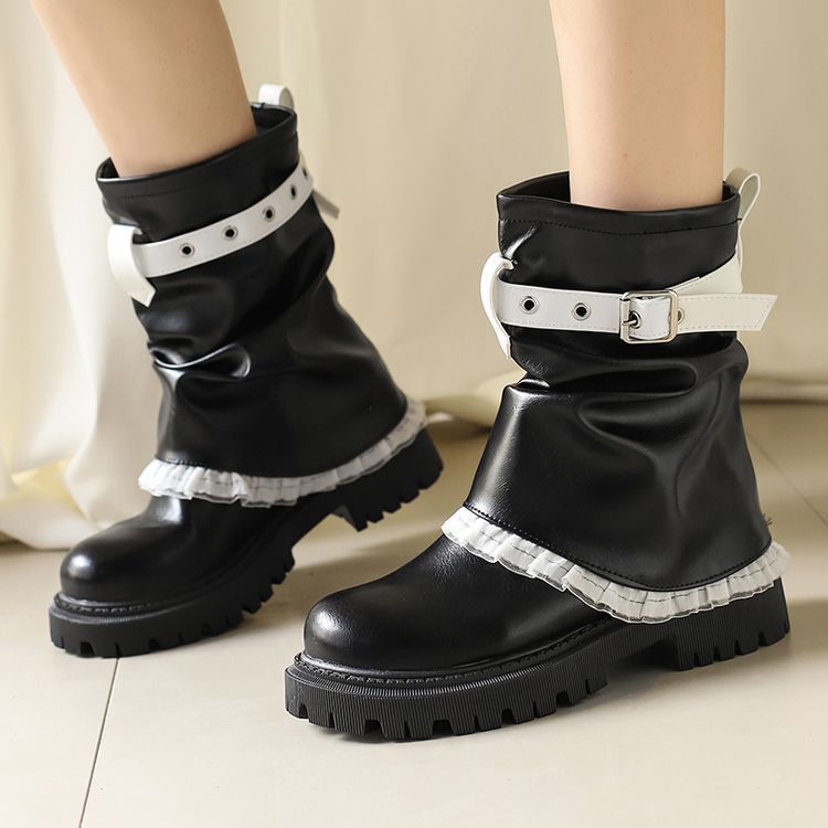 Light Everyday Boots
