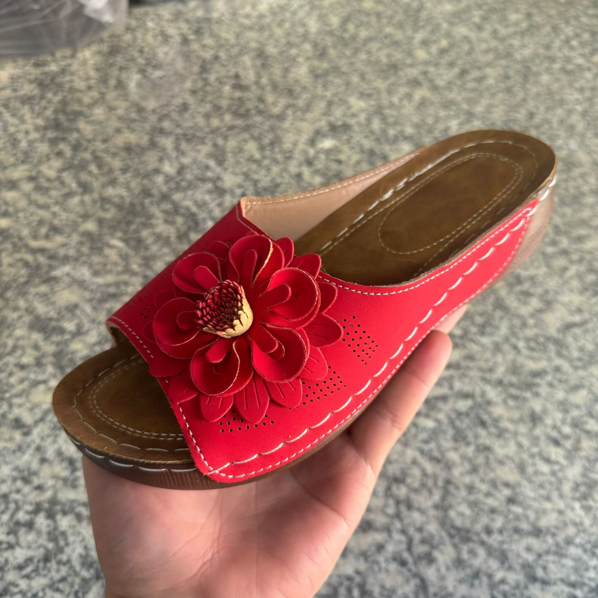 Relaxed Cushioned Sandals