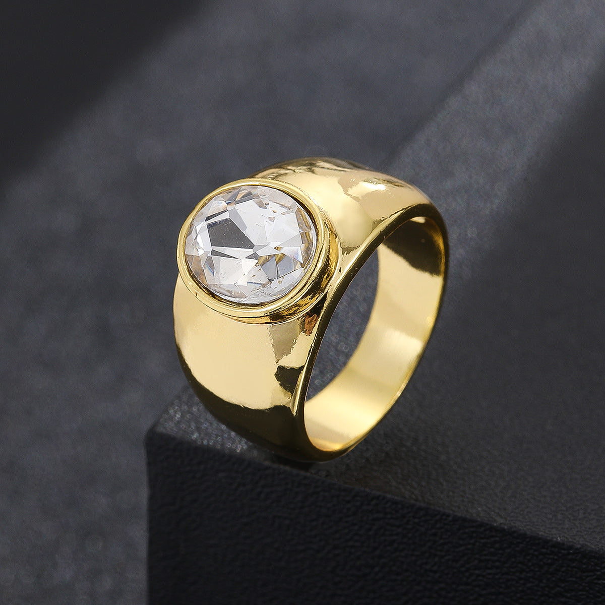 Soft Minimal Jewelry