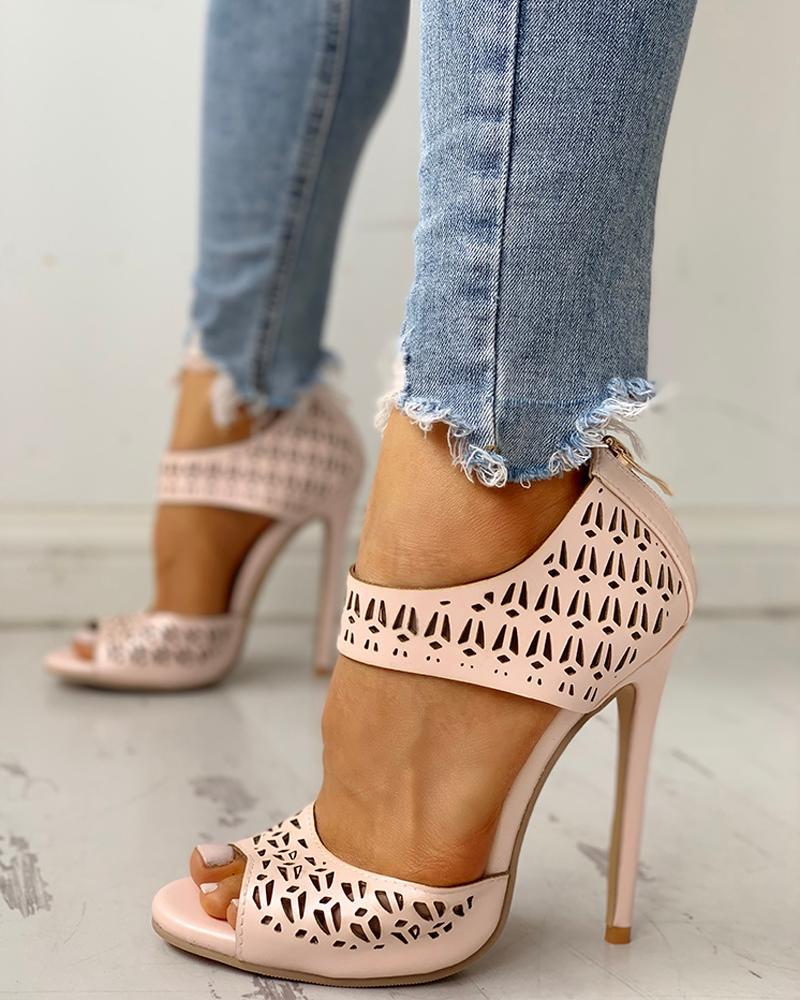 Weekend Open-Toe Sandals