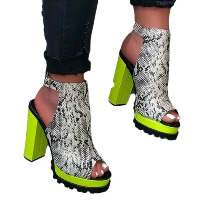 Resort Open-Toe Sandals