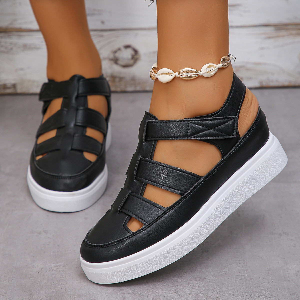 Brunch Metallic Sandals