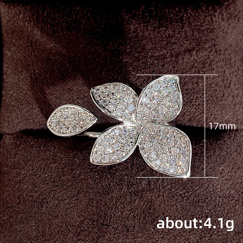 Romantic Vintage Jewelry