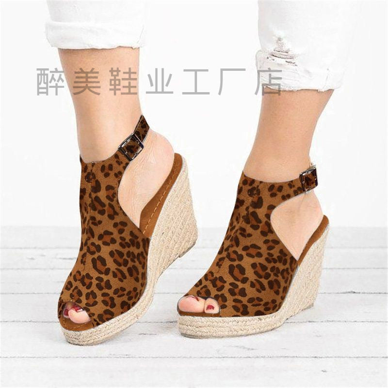 Airy Heeled Sandals