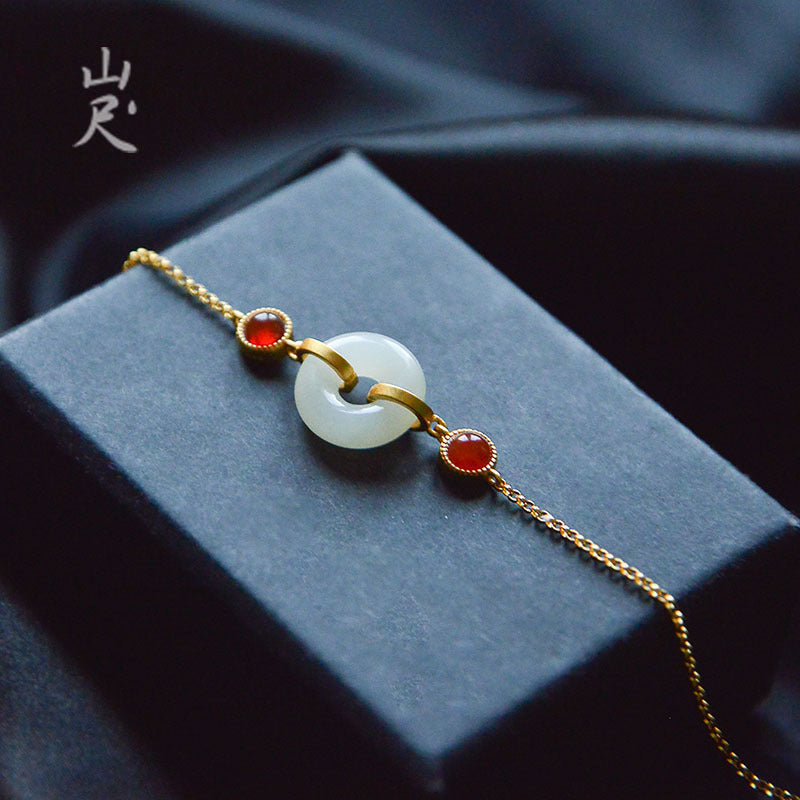 Daily Minimal Jewelry