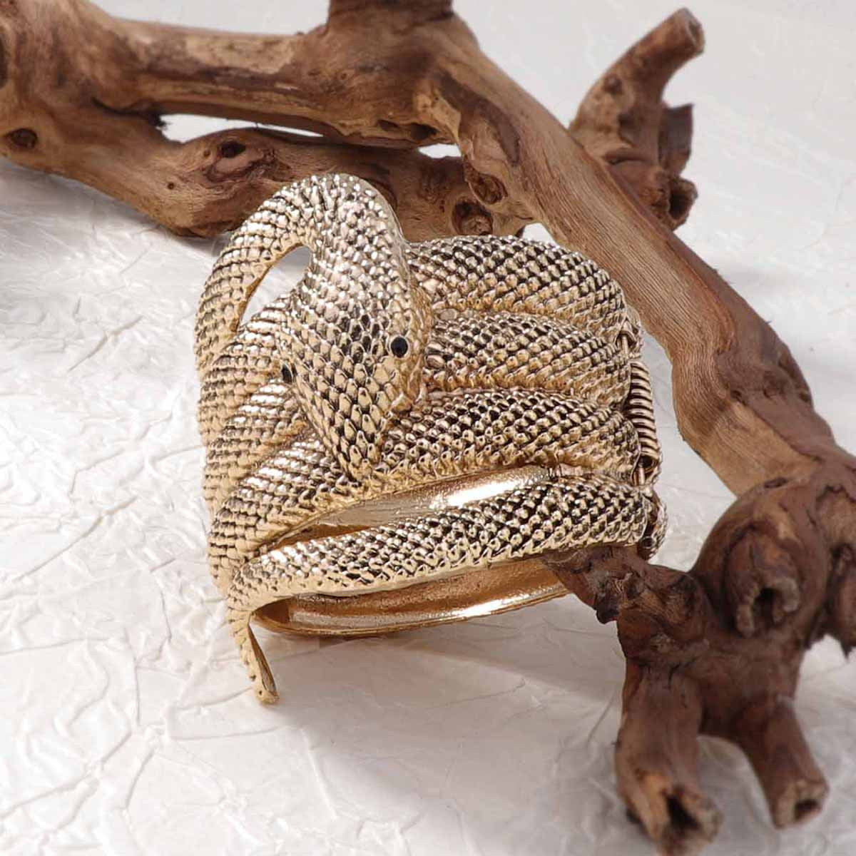 Simple Vintage Jewelry