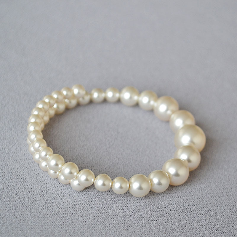 Modern Dainty Jewelry