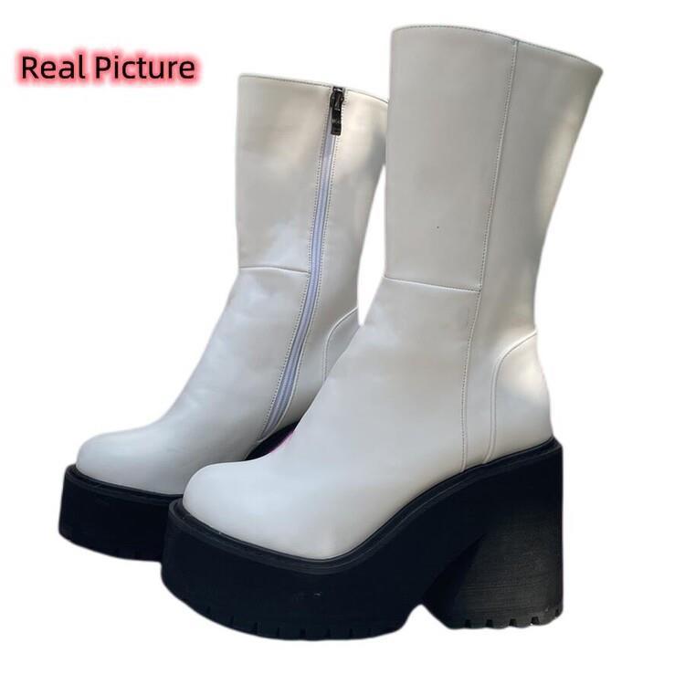 Beach Heeled Boots