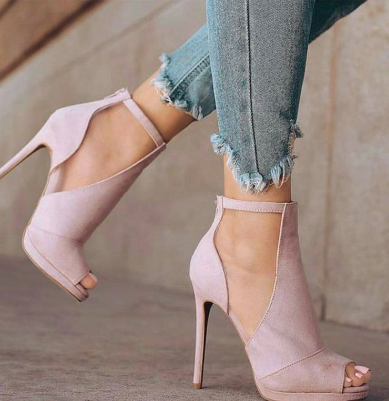 Breezy Flat Sandals