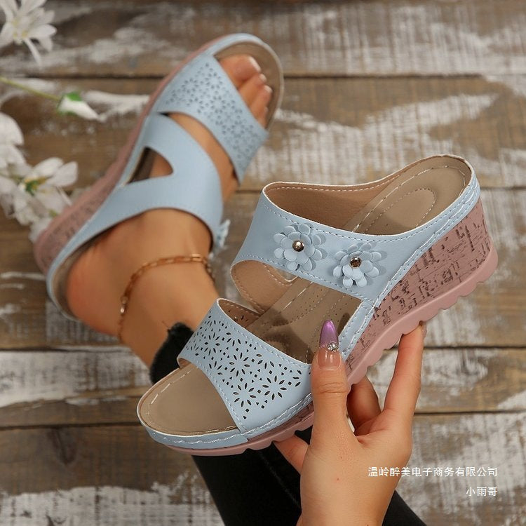 Travel Buckled Sandals