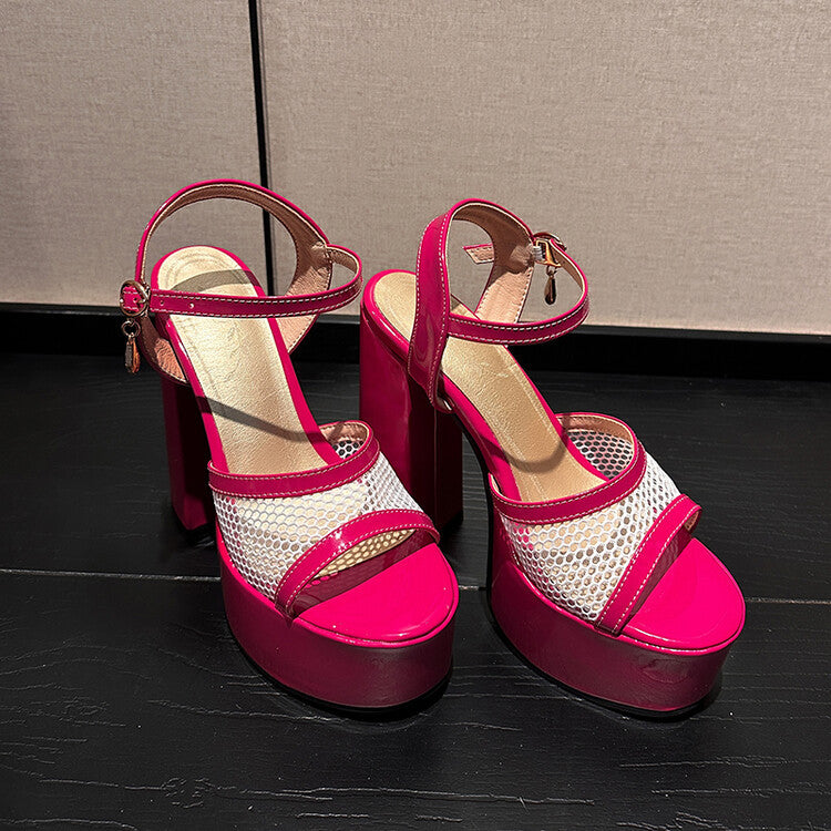 Light Thong Sandals