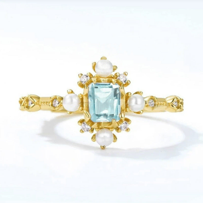 Soft Minimal Jewelry