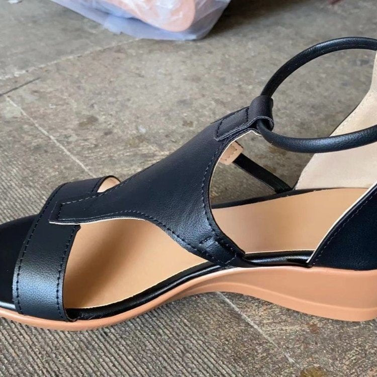 Natural Classic Sandals