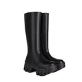 Relaxed Minimal Boots