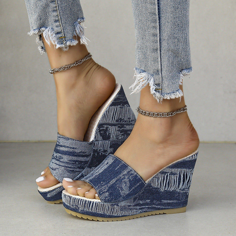 Sunny Braided Sandals