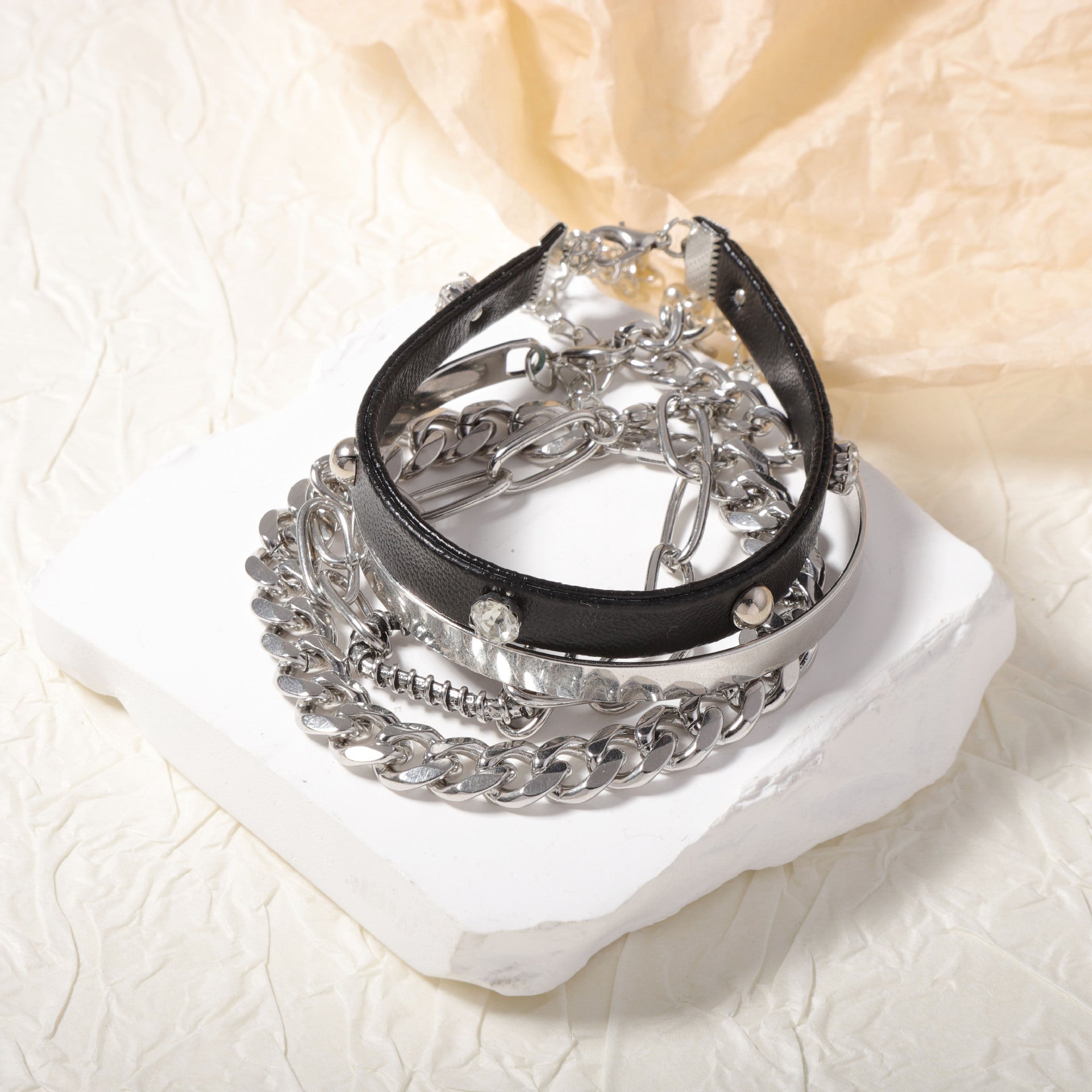 Minimalist Silver Jewelry