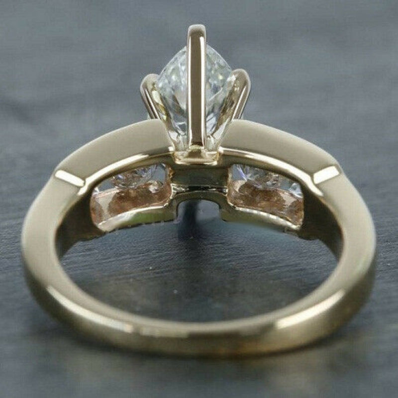 Minimalist Classic Jewelry