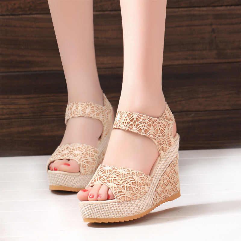 Sunny Strappy Sandals