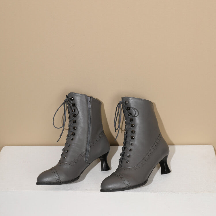 Minimal Western Boots