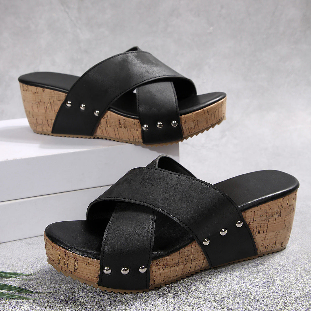 Timeless Raffia Sandals