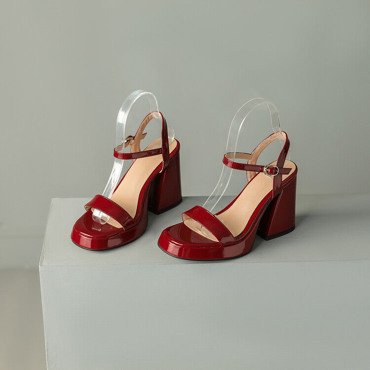 Weekend Cushioned Sandals