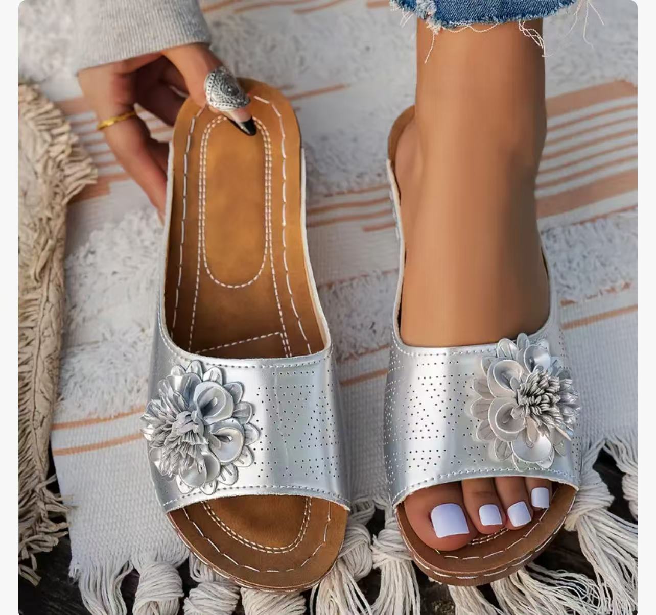 Comfortable Woven Sandals