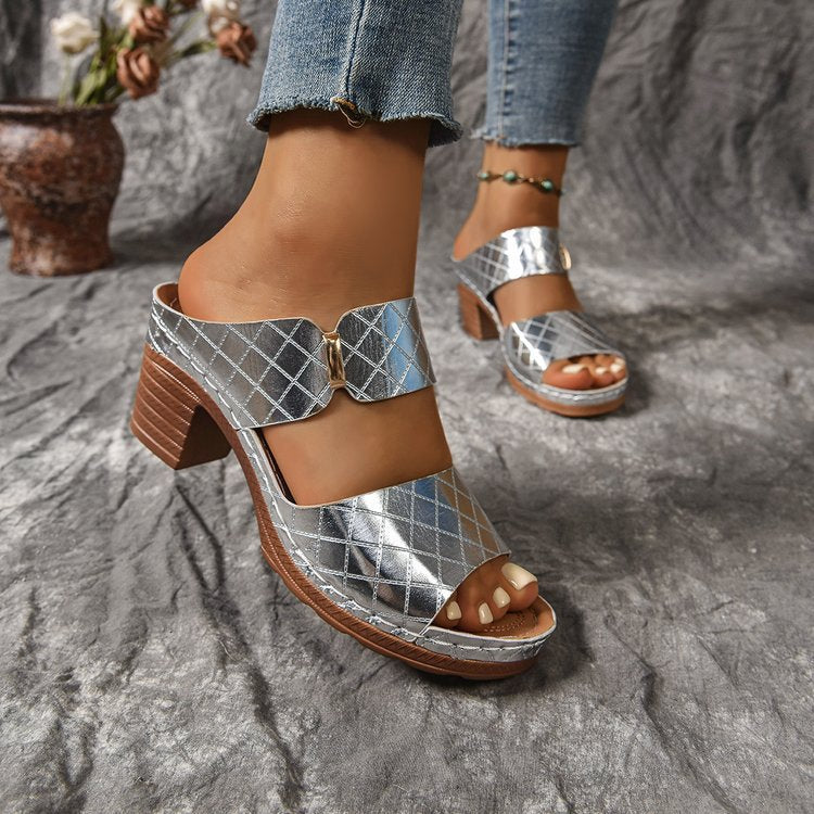 Easy Raffia Sandals