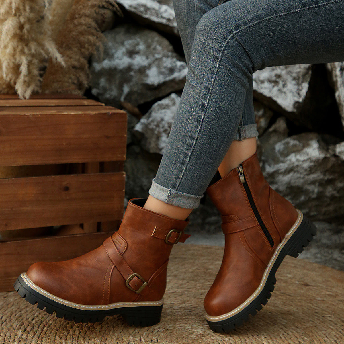 Sunny Pointed Boots